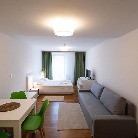 Merkur Apartments - Self Check-In ミエルクレア＝チュク エクステリア 写真
